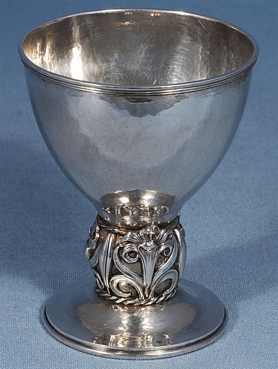 A good 1930s Arts & Crafts planished silver goblet, by Omar Ramsden, Height 115mm Weight 7.3oz/230grms
